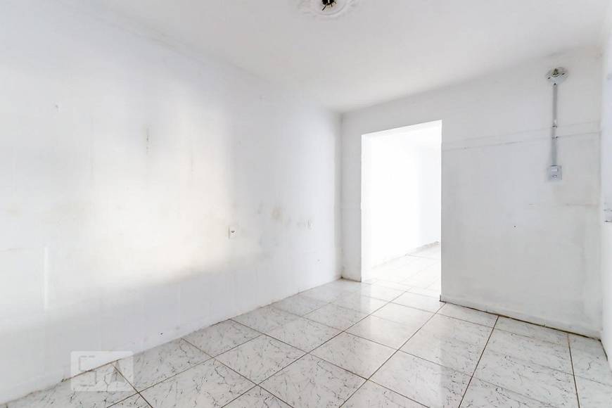 Foto 4 de Casa com 1 Quarto para alugar, 60m² em Vila Gustavo, São Paulo
