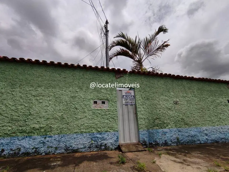 Foto 1 de Casa com 2 Quartos para alugar, 80m² em Araguaia, Belo Horizonte