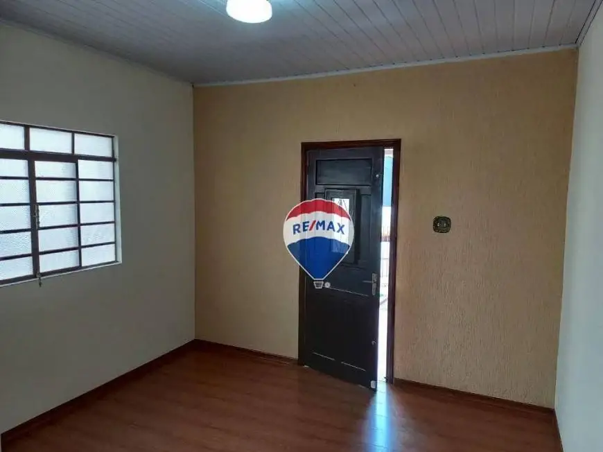 Foto 4 de Casa com 2 Quartos para alugar, 90m² em Centro, Nova Odessa