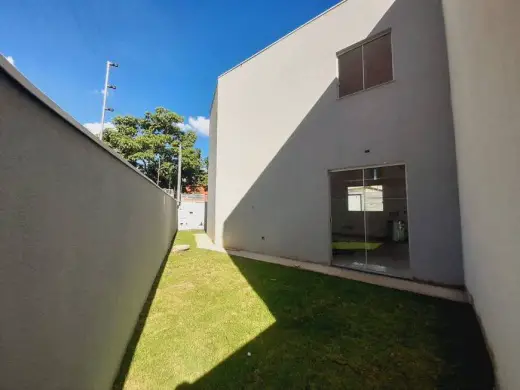 Foto 5 de Casa com 2 Quartos à venda, 55m² em Rio Branco, Belo Horizonte