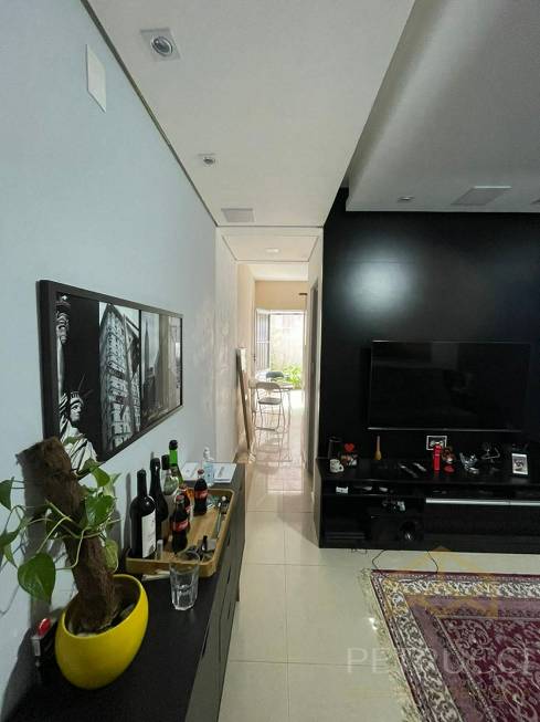 Foto 1 de Casa com 2 Quartos à venda, 63m² em Vila Ré, São Paulo