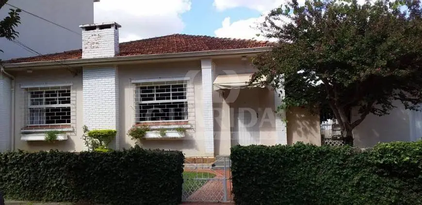 Foto 1 de Casa com 3 Quartos à venda, 232m² em Jardim Lindóia, Porto Alegre