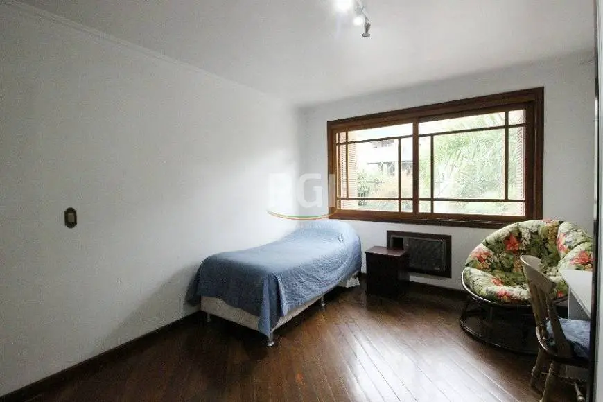 Foto 4 de Casa com 3 Quartos à venda, 280m² em Petrópolis, Porto Alegre