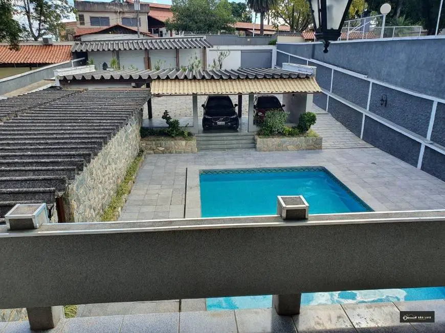 Foto 2 de Casa com 5 Quartos à venda, 495m² em São Luíz, Belo Horizonte
