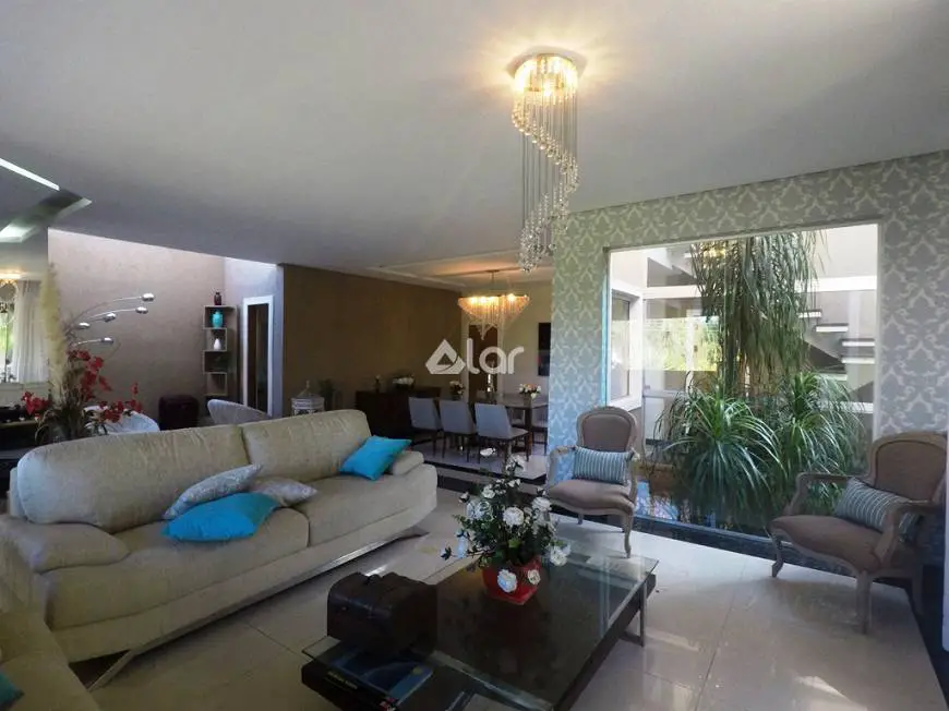 Foto 2 de Casa com 5 Quartos à venda, 350m² em Trevo, Belo Horizonte