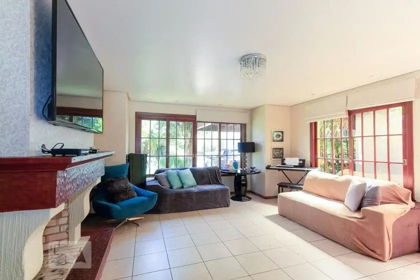 Foto 1 de Casa de Condomínio com 3 Quartos para alugar, 235m² em Belém Novo, Porto Alegre