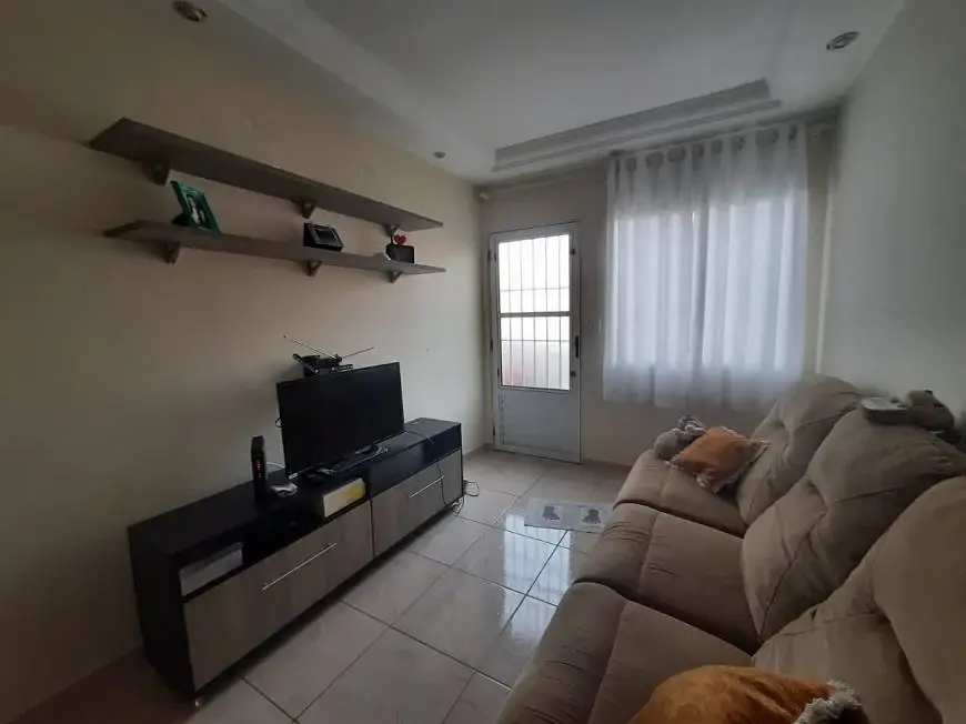 Foto 1 de Casa de Condomínio com 3 Quartos para alugar, 80m² em Granja Viana, Cotia