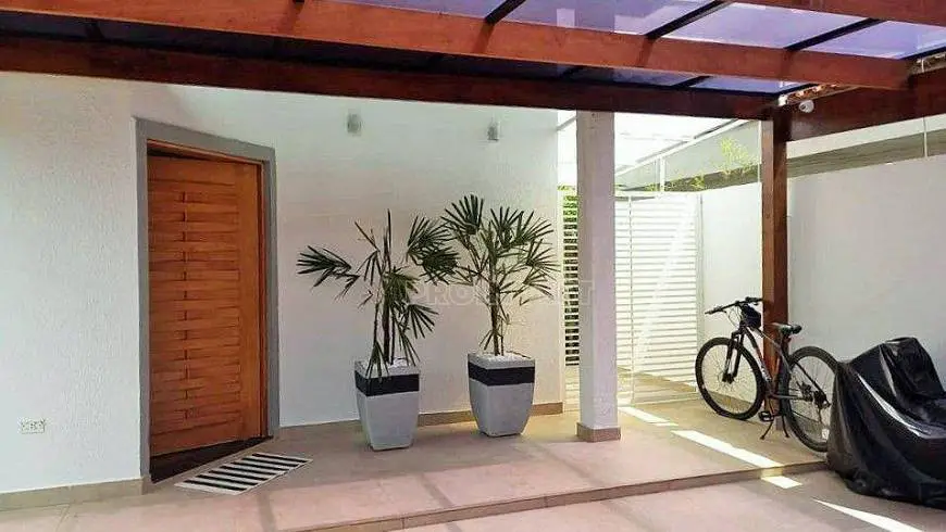 Foto 3 de Casa de Condomínio com 3 Quartos à venda, 238m² em Haras Bela Vista, Vargem Grande Paulista