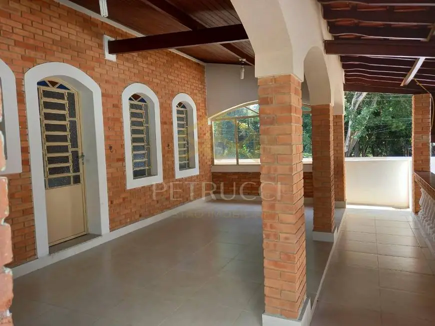 Foto 3 de Chácara com 4 Quartos à venda, 442m² em Estancia Recreativa San Fernando, Valinhos