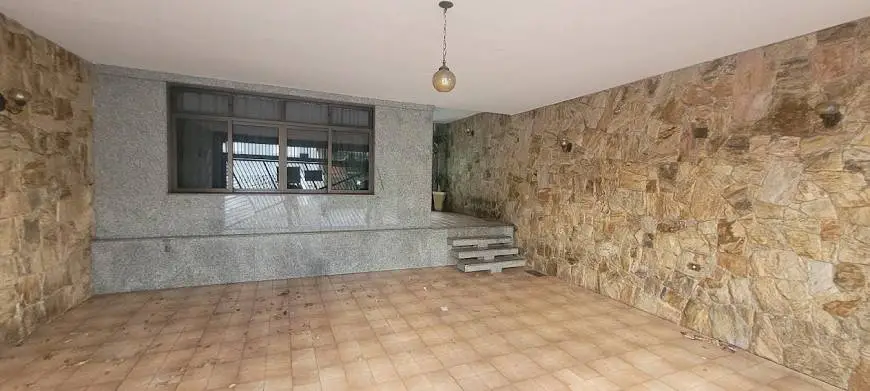 Foto 1 de Sobrado com 3 Quartos à venda, 250m² em Vila das Mercês, São Paulo