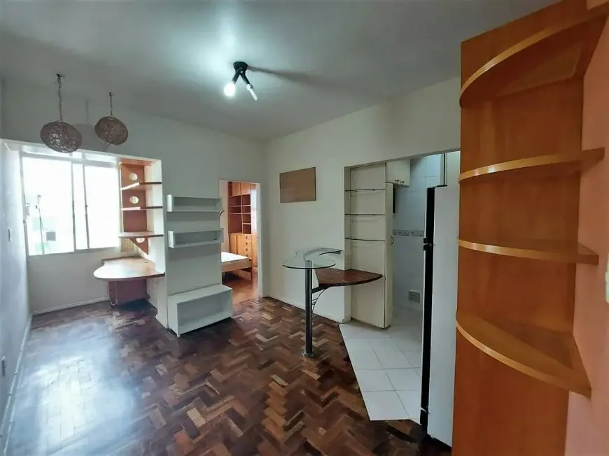 Foto 4 de Apartamento com 1 Quarto para alugar, 34m² em Centro, Florianópolis