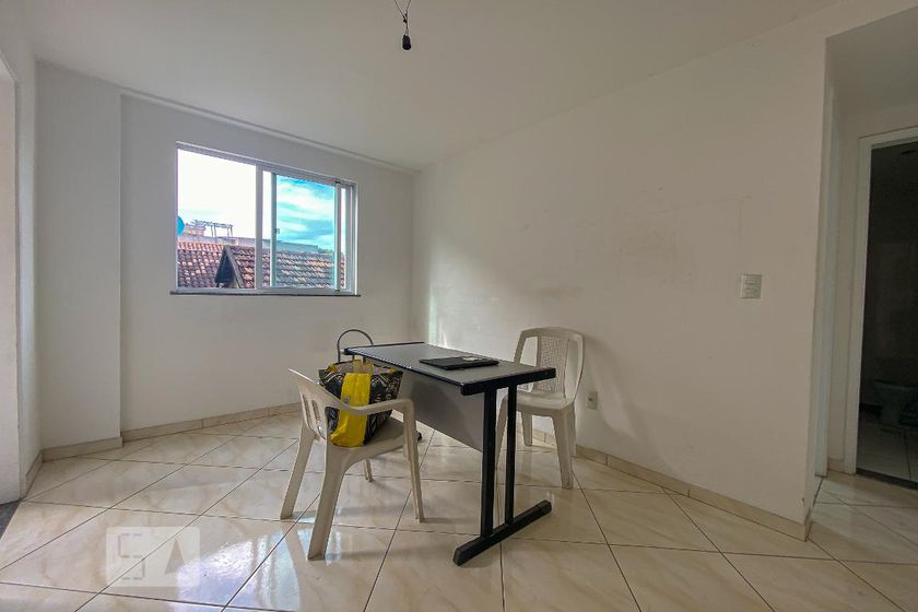 Foto 1 de Apartamento com 1 Quarto para alugar, 36m² em Cordovil, Rio de Janeiro