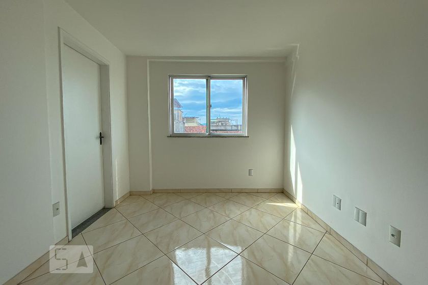 Foto 5 de Apartamento com 1 Quarto para alugar, 36m² em Cordovil, Rio de Janeiro