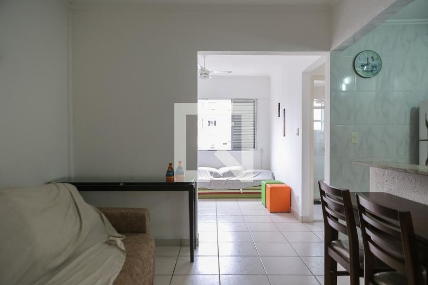Foto 5 de Apartamento com 1 Quarto para alugar, 38m² em Gonzaga, Santos