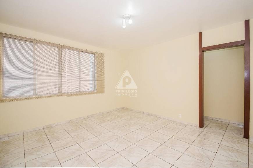 Foto 1 de Apartamento com 1 Quarto para alugar, 58m² em Humaitá, Rio de Janeiro