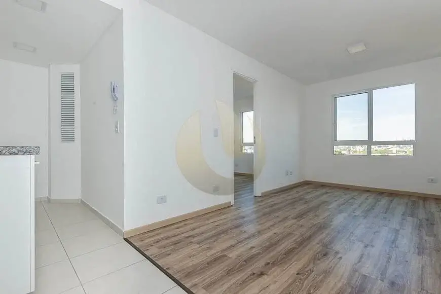 Foto 2 de Apartamento com 1 Quarto para alugar, 39m² em Rebouças, Curitiba