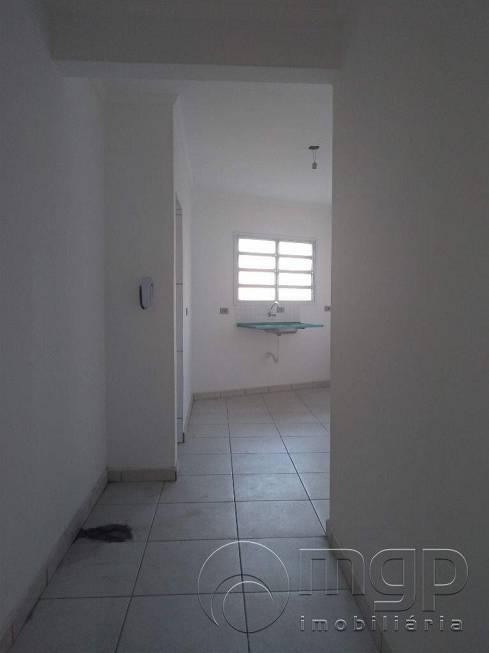 Foto 1 de Apartamento com 1 Quarto para alugar, 29m² em Vila Gustavo, São Paulo