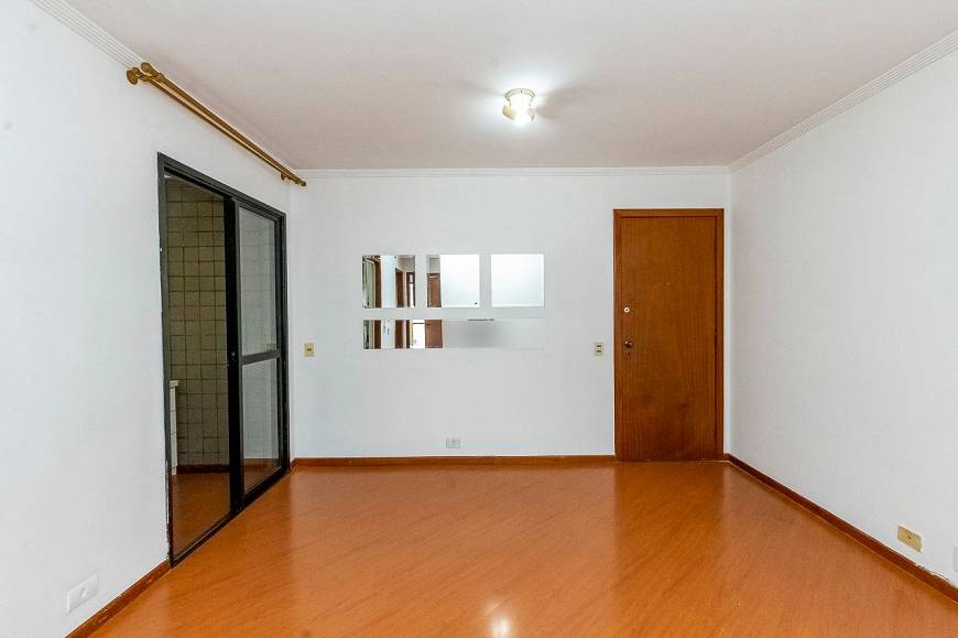 Foto 5 de Apartamento com 2 Quartos à venda, 52m² em Batel, Curitiba