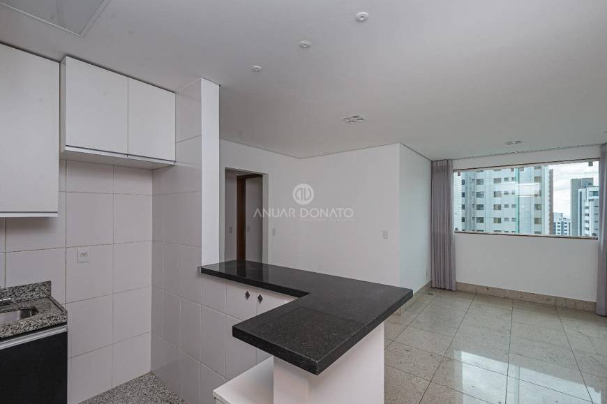 Foto 1 de Apartamento com 2 Quartos à venda, 75m² em Belvedere, Belo Horizonte