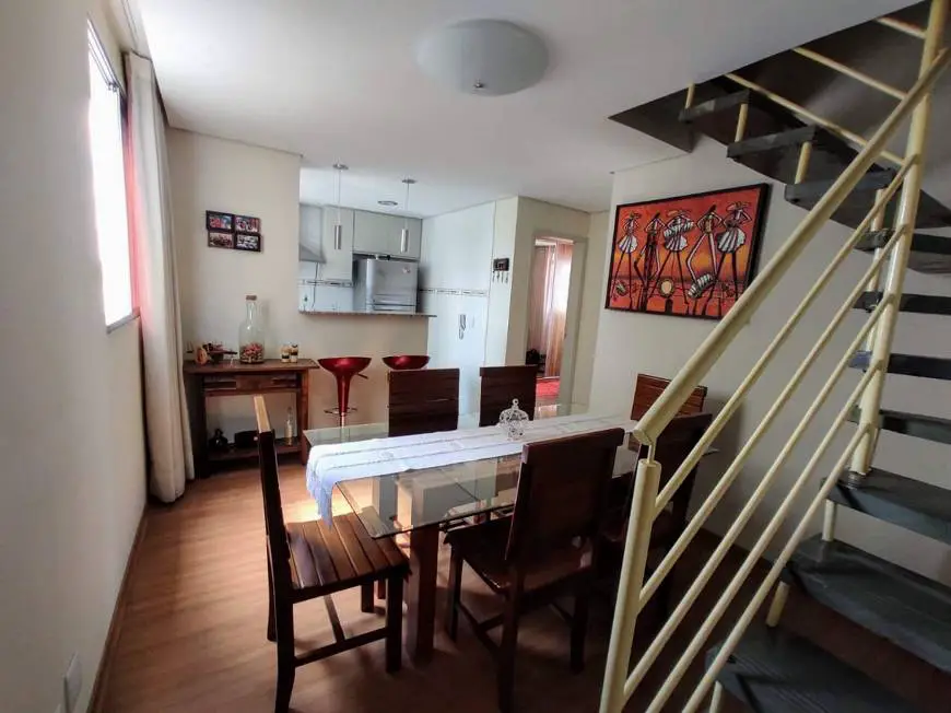 Foto 1 de Apartamento com 2 Quartos à venda, 90m² em Camargos, Belo Horizonte