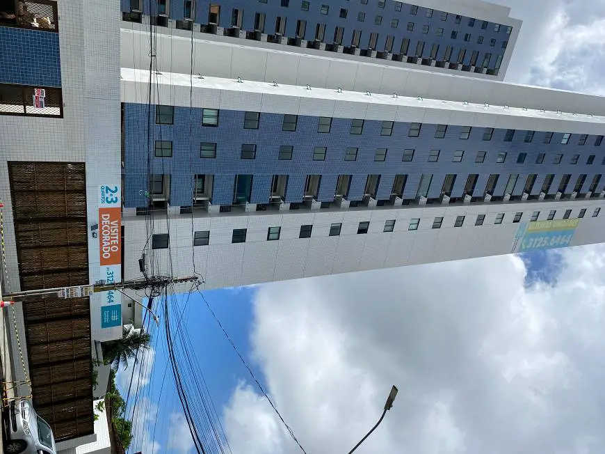 Foto 1 de Apartamento com 2 Quartos para alugar, 64m² em Caxangá, Recife