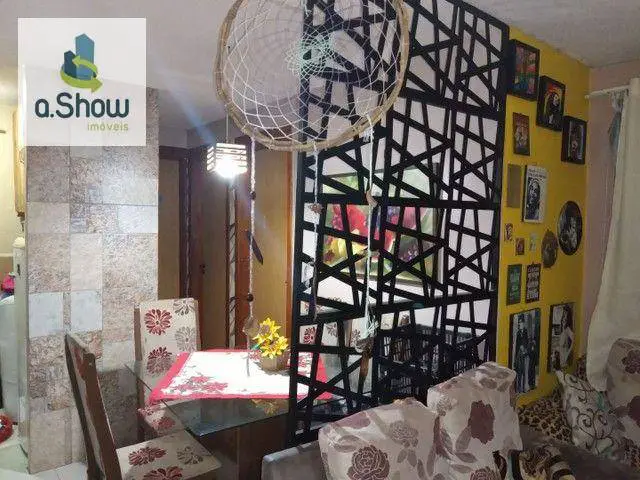 Foto 1 de Apartamento com 2 Quartos à venda, 33m² em Olaria, Canoas