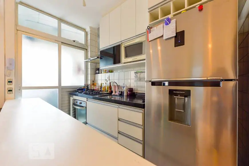 Foto 4 de Apartamento com 2 Quartos para alugar, 49m² em Pinheiros, São Paulo