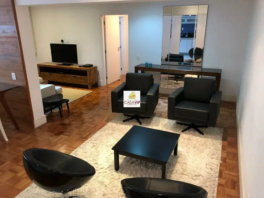 Foto 1 de Apartamento com 2 Quartos à venda, 111m² em Vila Olímpia, São Paulo