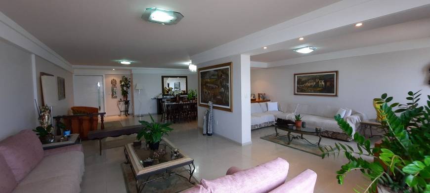 Foto 3 de Apartamento com 3 Quartos à venda, 180m² em Boa Viagem, Recife
