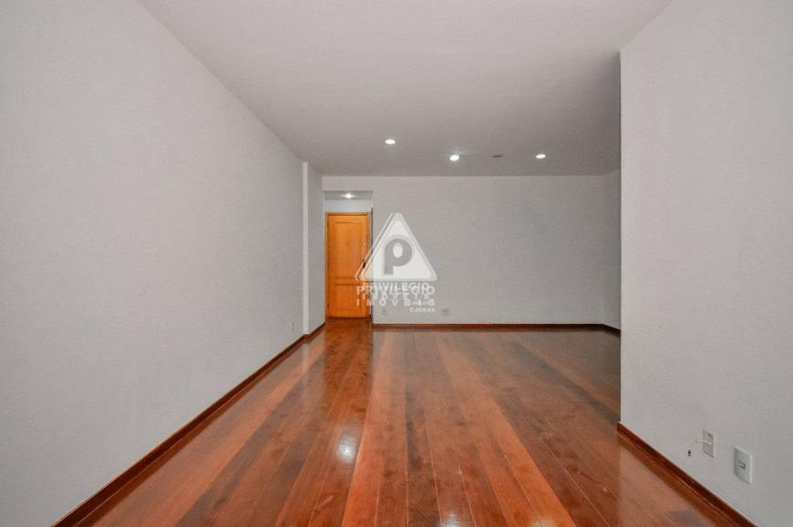 Foto 4 de Apartamento com 3 Quartos à venda, 118m² em Botafogo, Rio de Janeiro
