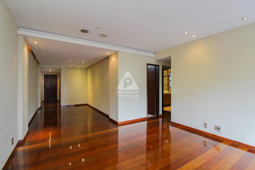 Foto 2 de Apartamento com 3 Quartos à venda, 125m² em Botafogo, Rio de Janeiro