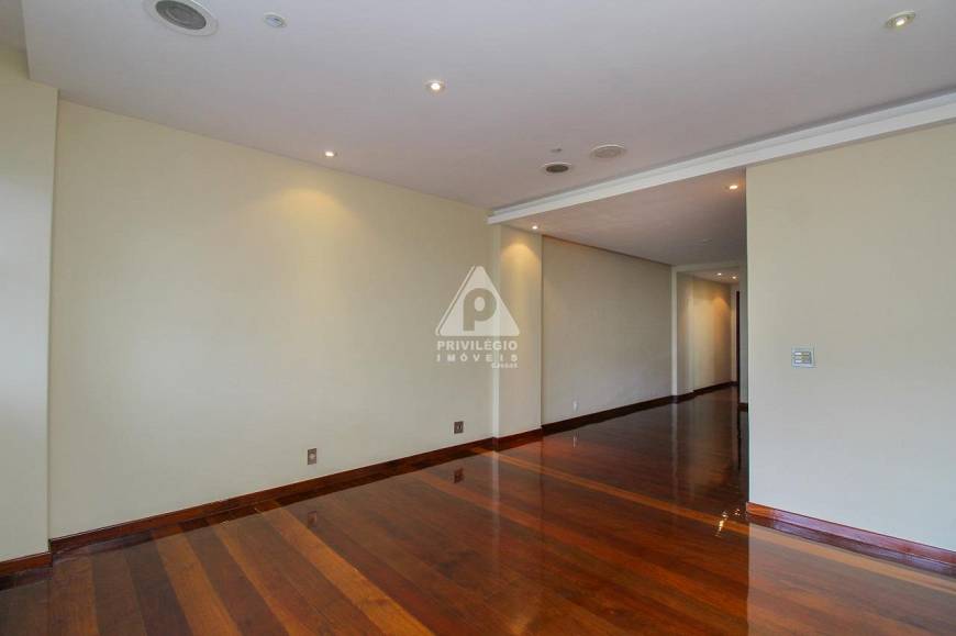 Foto 3 de Apartamento com 3 Quartos à venda, 125m² em Botafogo, Rio de Janeiro