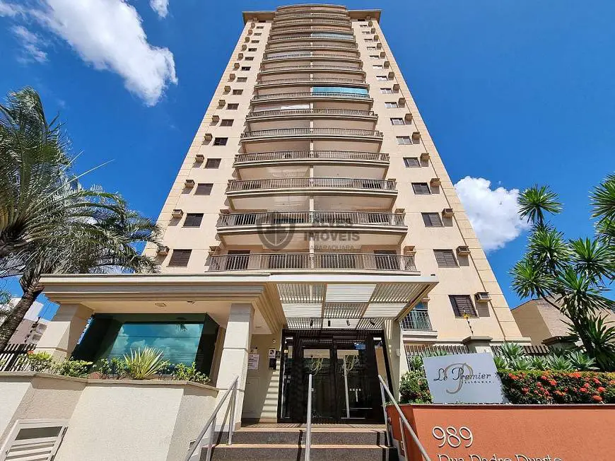 Foto 1 de Apartamento com 3 Quartos à venda, 178m² em Centro, Araraquara