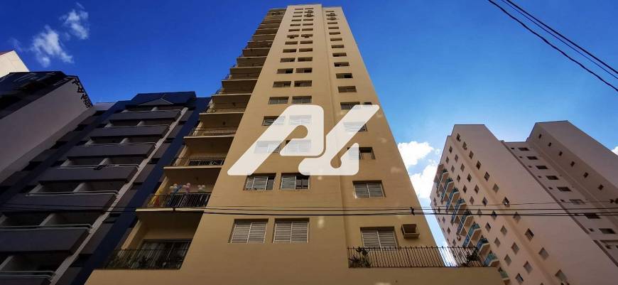 Foto 1 de Apartamento com 3 Quartos para alugar, 140m² em Centro, Campinas