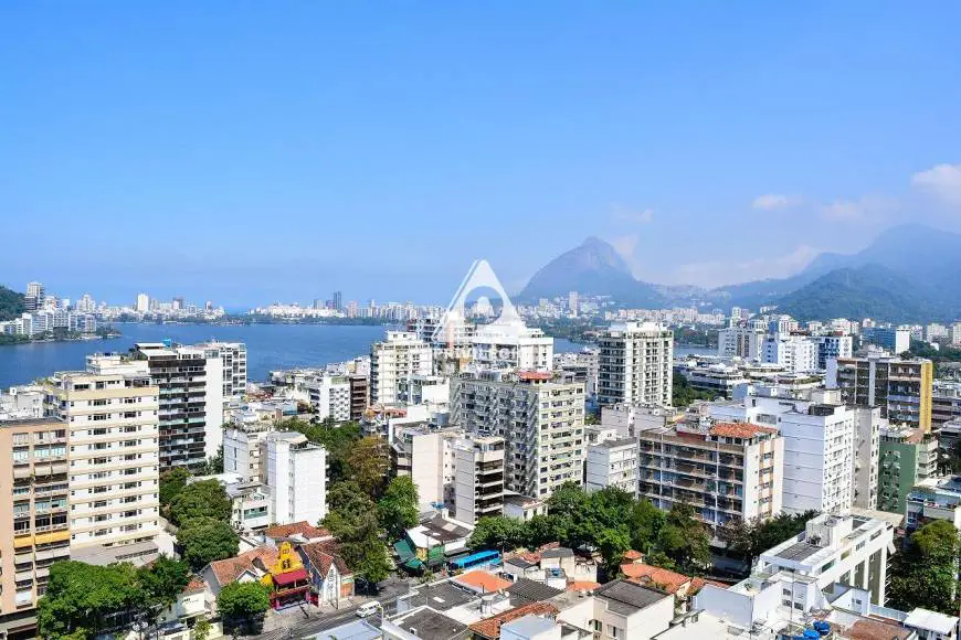 Foto 1 de Apartamento com 3 Quartos à venda, 110m² em Jardim Botânico, Rio de Janeiro