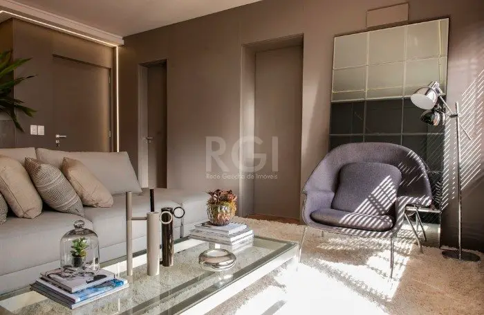 Foto 3 de Apartamento com 3 Quartos à venda, 102m² em Passo da Areia, Porto Alegre