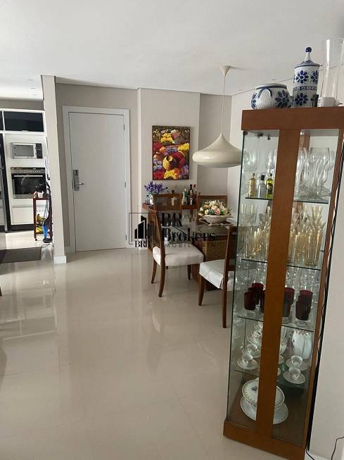 Foto 4 de Apartamento com 3 Quartos à venda, 1002m² em Pioneiros, Balneário Camboriú