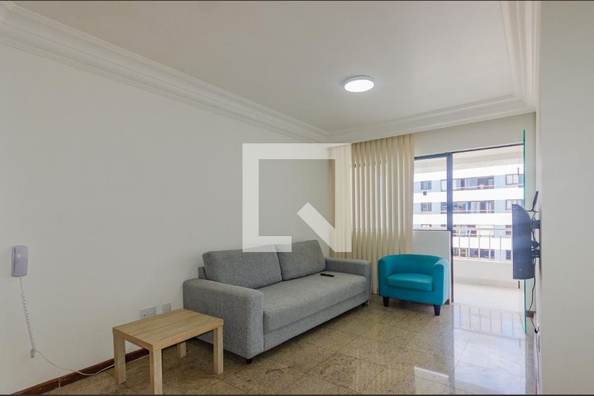 Foto 2 de Apartamento com 3 Quartos para alugar, 80m² em Pituba, Salvador