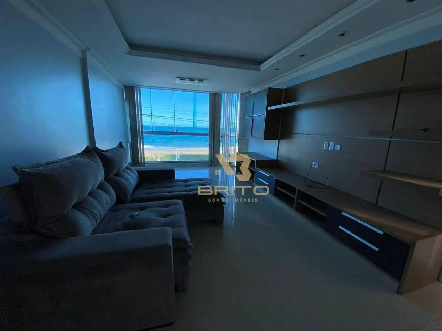 Foto 1 de Apartamento com 3 Quartos à venda, 199m² em Praia Campista, Macaé