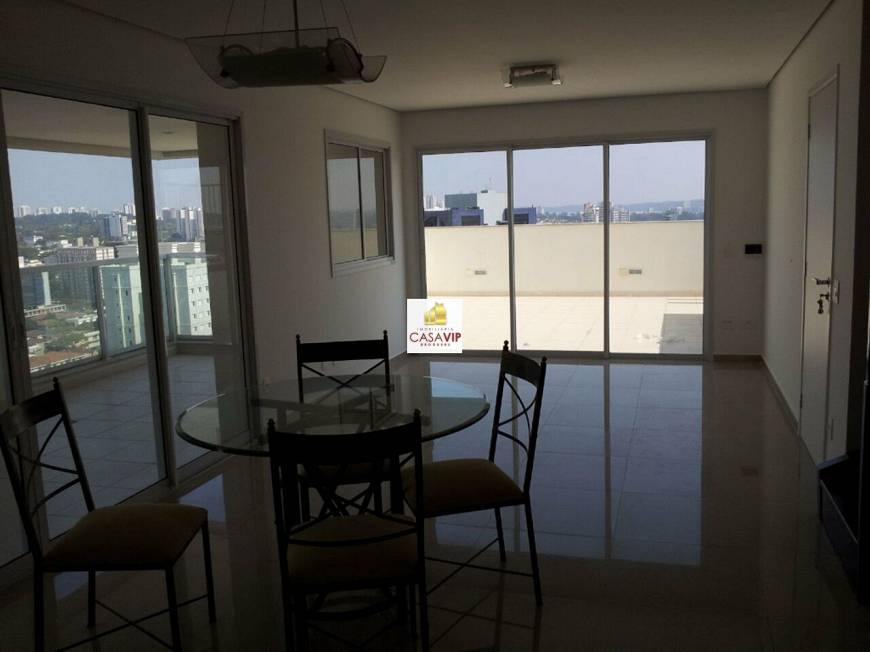 Foto 1 de Apartamento com 3 Quartos à venda, 227m² em Santo Amaro, São Paulo