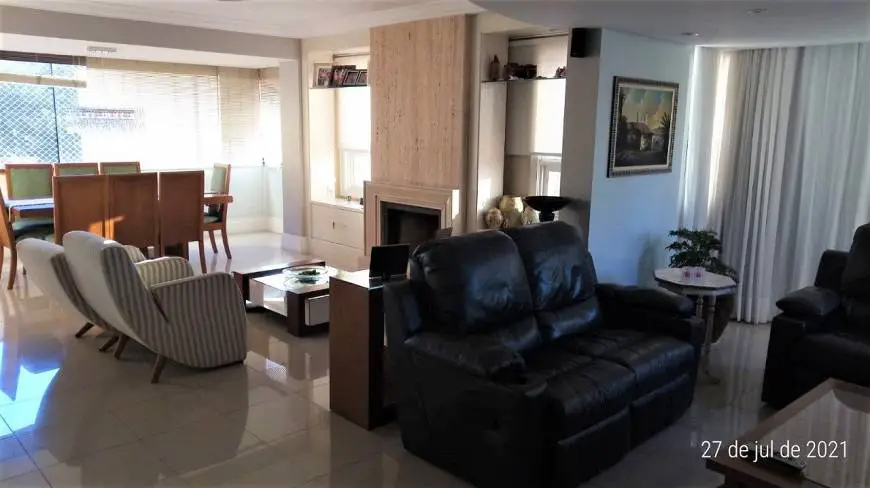 Foto 1 de Apartamento com 3 Quartos à venda, 169m² em São João, Porto Alegre