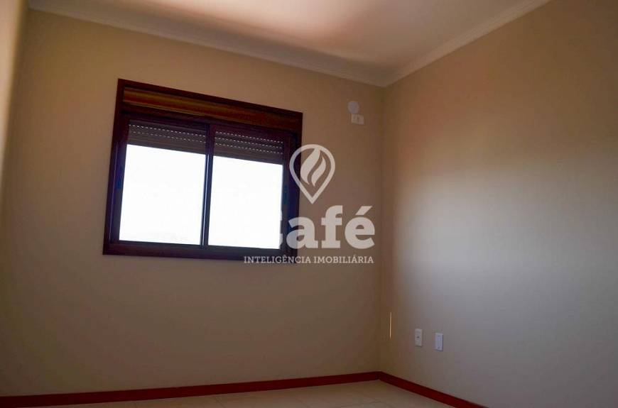 Foto 4 de Apartamento com 3 Quartos à venda, 65m² em Uglione, Santa Maria