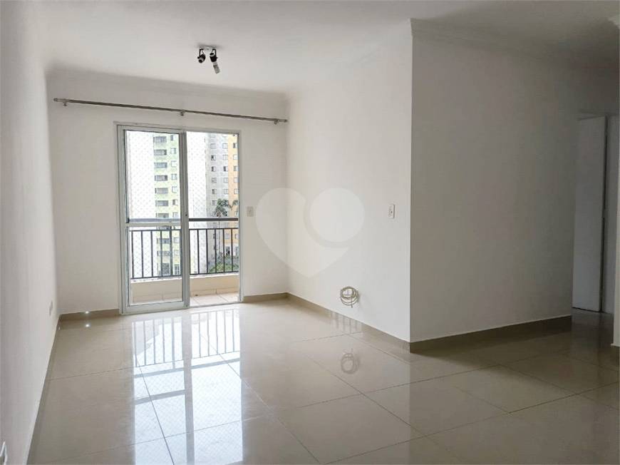 Foto 1 de Apartamento com 3 Quartos para alugar, 69m² em Vila Dos Remedios, São Paulo