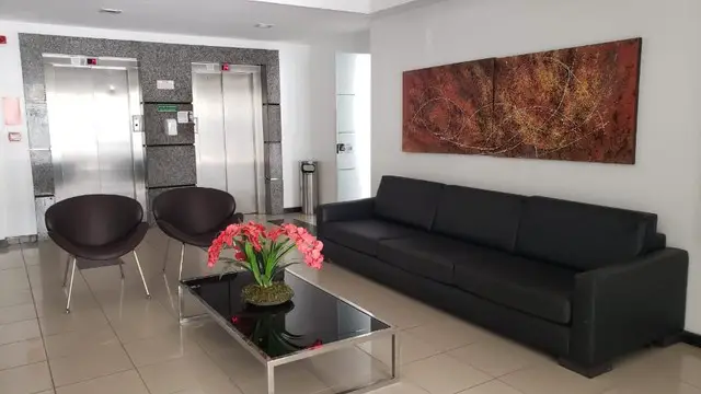 Foto 1 de Apartamento com 4 Quartos à venda, 155m² em Cabo Branco, João Pessoa