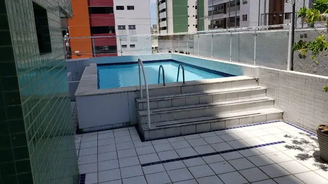 Foto 2 de Apartamento com 4 Quartos à venda, 155m² em Cabo Branco, João Pessoa