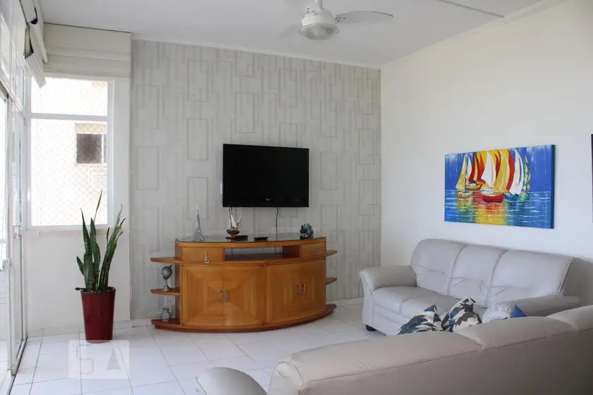 Foto 1 de Apartamento com 4 Quartos para alugar, 140m² em Centro, Guarujá