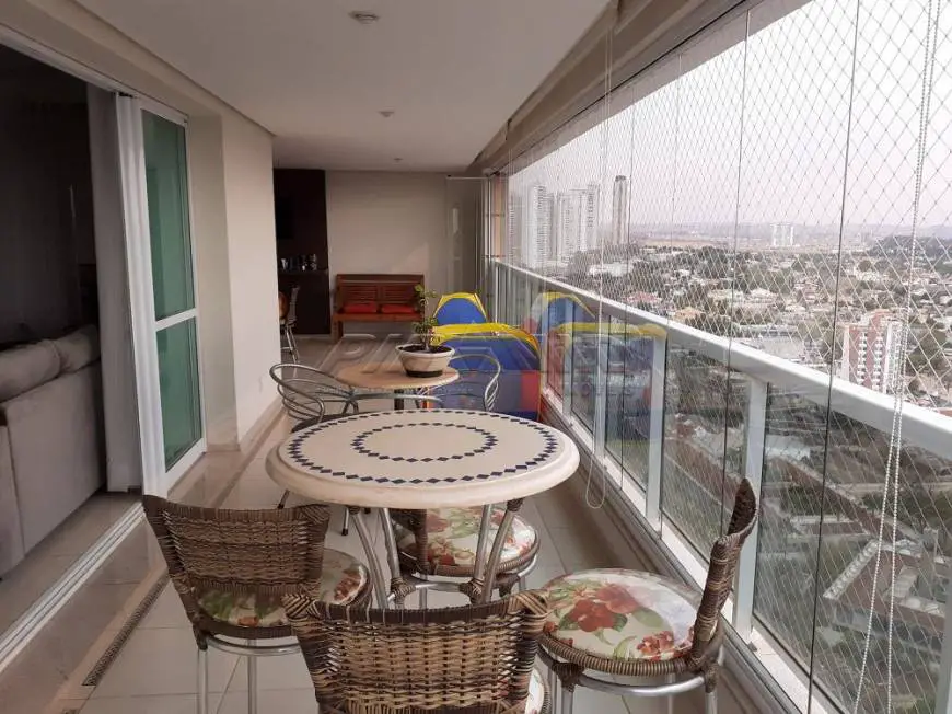 Foto 2 de Apartamento com 4 Quartos à venda, 281m² em Jardim Irajá, Ribeirão Preto