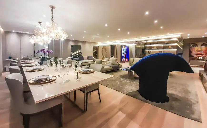 Foto 3 de Apartamento com 4 Quartos à venda, 252m² em Moema, São Paulo