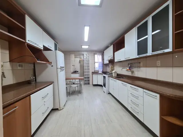 Foto 3 de Apartamento com 4 Quartos à venda, 150m² em Nossa Senhora das Graças, Manaus