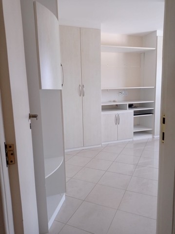 Foto 3 de Apartamento com 4 Quartos à venda, 180m² em Salgado Filho, Aracaju